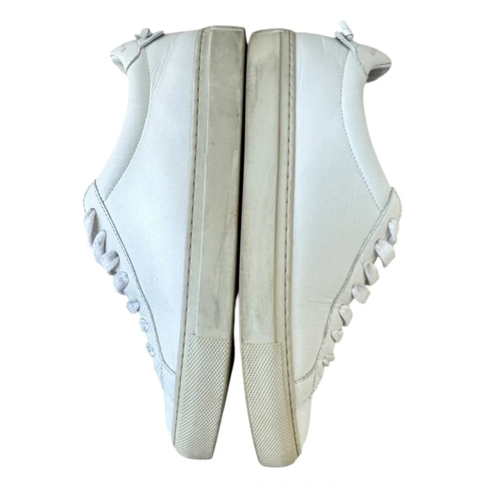 Givenchy  White Leather Low Top Sneakers EU 36 / US 6 - Women. - Picture 10 of 16